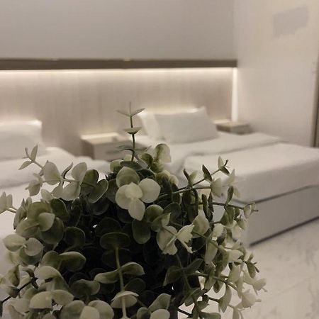 Queen Hotel 欧拉 外观 照片