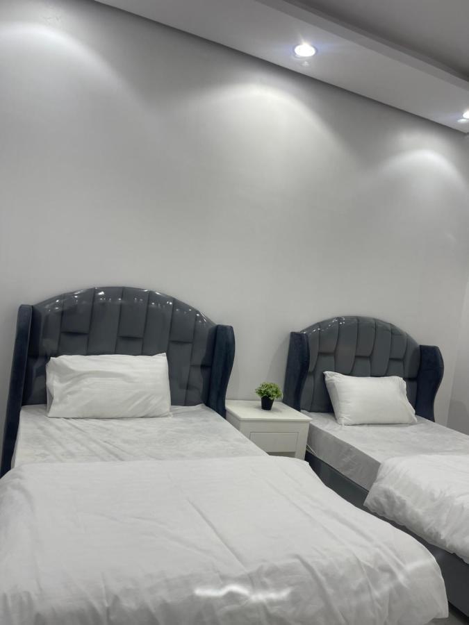 Queen Hotel 欧拉 外观 照片